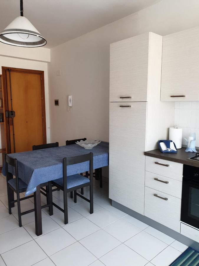 Baia Alcantara Apartments Giardini Naxos Exterior photo